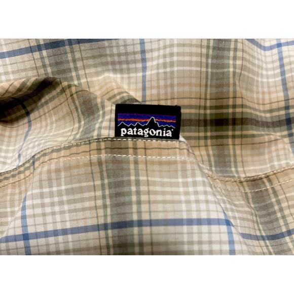 Patagonia Mens XL Button Up Long Sleeve Plaid Shirt Outdoor Casual Top - Picture 4 of 4